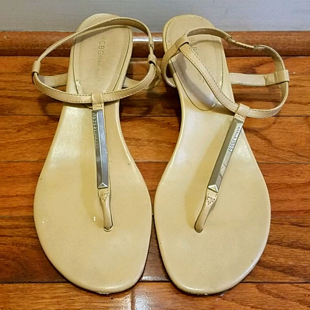 BCBG SANDALS size 11